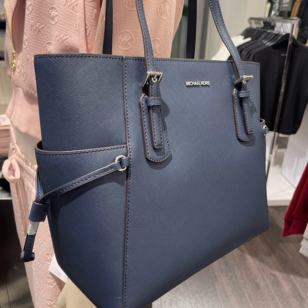 Michael Kors Voyager Large Saffiano Leather Shoulder Tote Bag Navy NWT